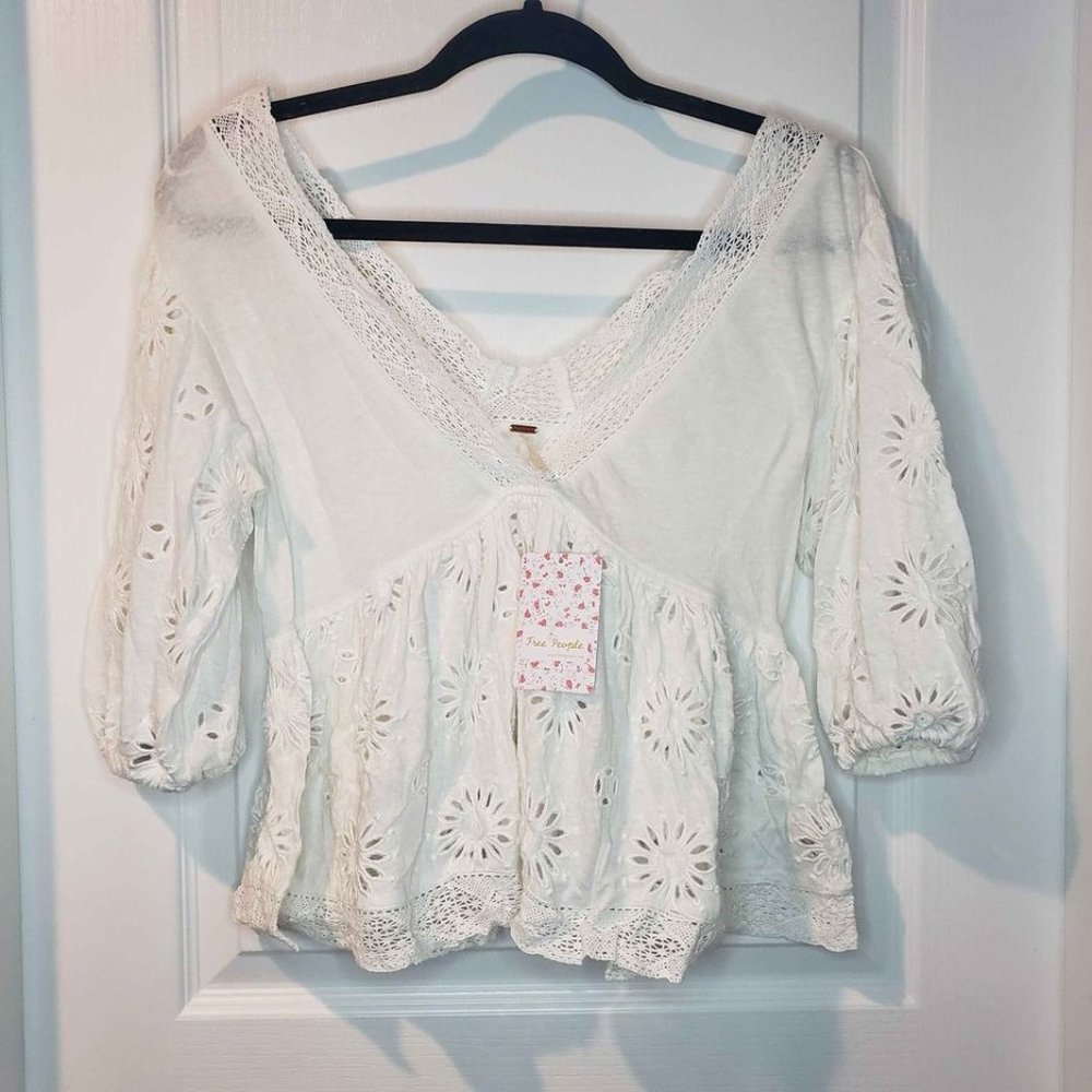 XS Women's Sweeter Side Free People White Floral Crochet Top